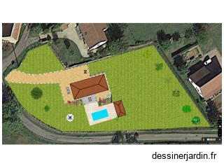Maison droite avec piscine